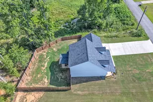 180 Hunter Dr, Belton, SC 29627 - Photo 41