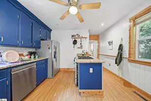 108 Hawthorne Ln, Greenville, SC 29605 - Photo 11