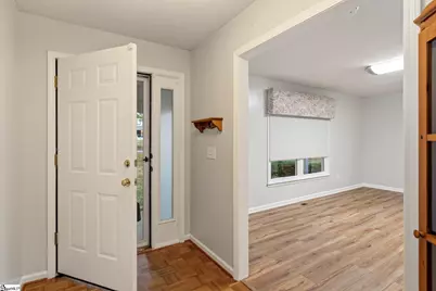 1014 E Queen Street, Pendleton, SC 29670 - Photo 5