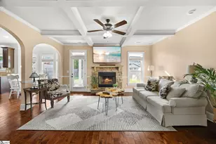 210 Ermon Ct, Greer, SC 29651 - Photo 3