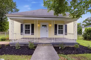2 Wallace St, Laurens, SC 29360 - Photo 1