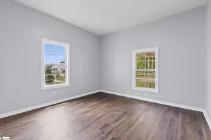 2 Wallace St, Laurens, SC 29360 - Photo 9