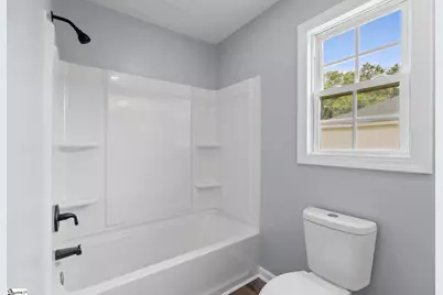 2 Wallace Street, Laurens, SC 29360 - Photo 11