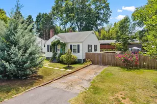 2 Druid St, Greenville, SC 29609 - Photo 9