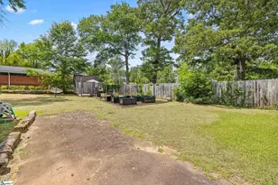 2 Druid St, Greenville, SC 29609 - Photo 25