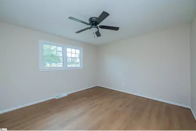 115 Wolfe Road, Greer, SC 29650 - Photo 19