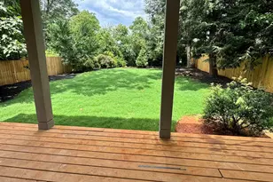 222 Buist Ave, Greenville, SC 29609 - Photo 15