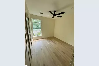 222 Buist Avenue, Greenville, SC 29609 - Photo 11