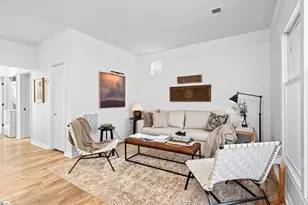 233 N Main St, Greenville, SC 29601 - Photo 5