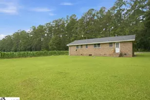 687 Wesgar Ave, Eutawville, SC 29048 - Photo 5