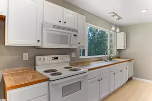 250 Cedar St, Spartanburg, SC 29307 - Photo 13