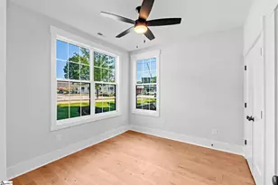 1311 Pendleton St, Greenville, SC 29611 - Photo 5