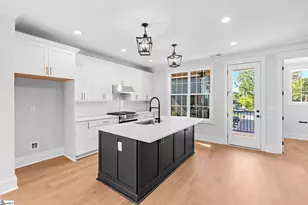 1311 Pendleton St, Greenville, SC 29611 - Photo 13