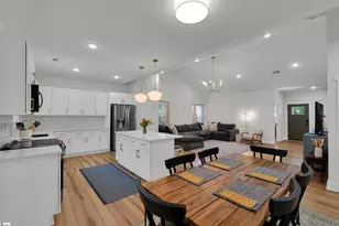 504 W Morgan St, Greenville, SC 29611 - Photo 9