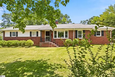 229 Mohawk Drive, Spartanburg, SC 29301 - Photo 1