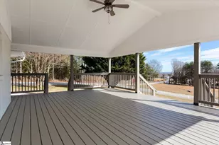 101 Fairview Dr, Greenville, SC 29609 - Photo 3