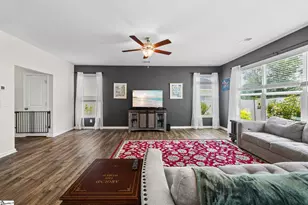 509 Baycraft Ln, Simpsonville, SC 29681 - Photo 5