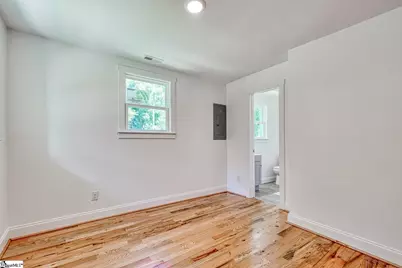 390 Caulder Avenue, Spartanburg, SC 29306 - Photo 9
