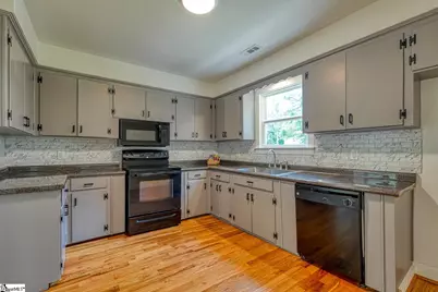 390 Caulder Avenue, Spartanburg, SC 29306 - Photo 15