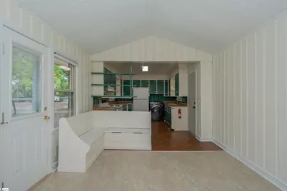10 Templewood Drive, Greenville, SC 29611 - Photo 13