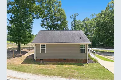 4141 Cross Anchor Road, Enoree, SC 29335 - Photo 13