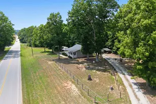 4141 Cross Anchor Rd, Enoree, SC 29335 - Photo 17