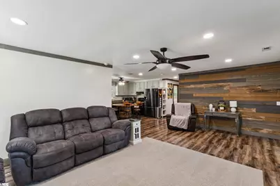 1210 Cooper Bridge Road, Woodruff, SC 29388 - Photo 15