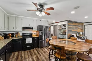 1210 Cooper Bridge Rd, Woodruff, SC 29388 - Photo 17