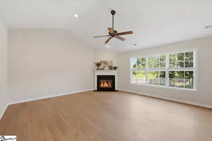 207 Grimes Dr, Simpsonville, SC 29681 - Photo 15
