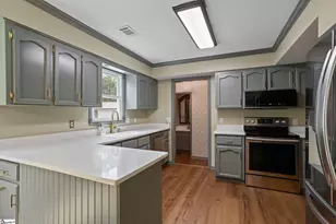 201 S Chancelor Dr, Simpsonville, SC 29681 - Photo 15