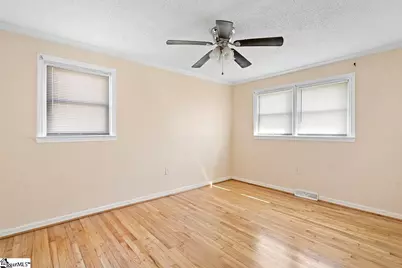 107 Grove Street, Clinton, SC 29325 - Photo 9