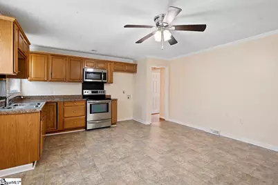 107 Grove Street, Clinton, SC 29325 - Photo 3