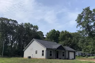 137 Miller Dr, Spartanburg, SC 29301 - Photo 1