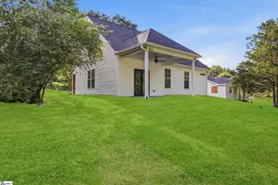 10 N Azalea St, Liberty, SC 29657 - Photo 5