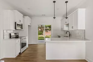 10 N Azalea St, Liberty, SC 29657 - Photo 9