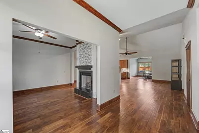 102 Gresham Road, Simpsonville, SC 29681 - Photo 9