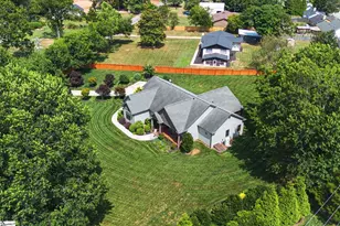 102 Gresham Rd, Simpsonville, SC 29681 - Photo 49