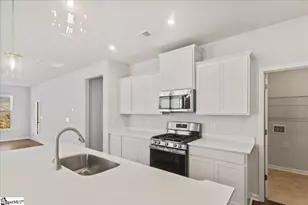 1449 Harper Mae Dr, Spartanburg, SC 29303 - Photo 5