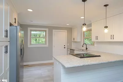 23 Circle Drive, Greenville, SC 29617 - Photo 9