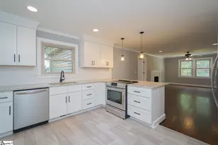 23 Circle Dr, Greenville, SC 29617 - Photo 11