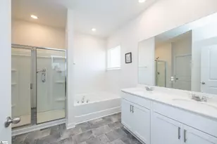 1924 Hunters Run Cir, Woodruff, SC 29388 - Photo 13