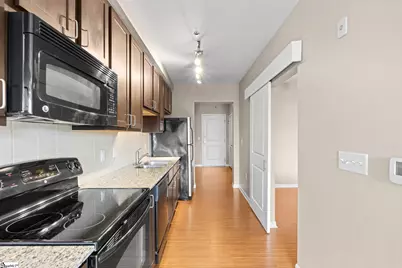 100 E Washington Street #Unit 63, Greenville, SC 29601 - Photo 11