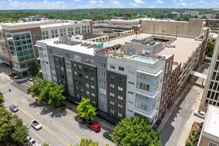 100 E Washington St, Greenville, SC 29601 - Photo 29