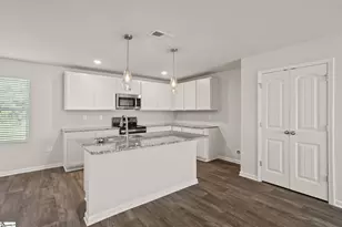 287 Pretoria St, Woodruff, SC 29388 - Photo 9