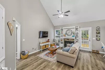 16 Fawndale Lane, Fountain Inn, SC 29644 - Photo 5