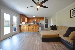 5 Notre Dame Dr, Greenville, SC 29617 - Photo 3