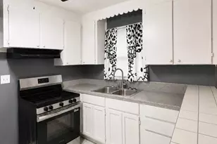 106 Prancer Ave, Greenville, SC 29605 - Photo 3