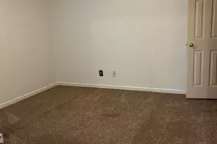 104 Country Cove Ln, Greer, SC 29651 - Photo 5