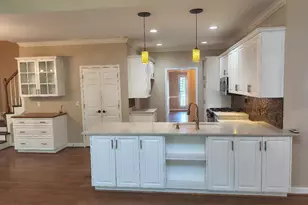 305 Beckworth Dr, Taylors, SC 29687 - Photo 11