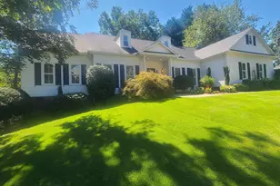 305 Beckworth Dr, Taylors, SC 29687 - Photo 3